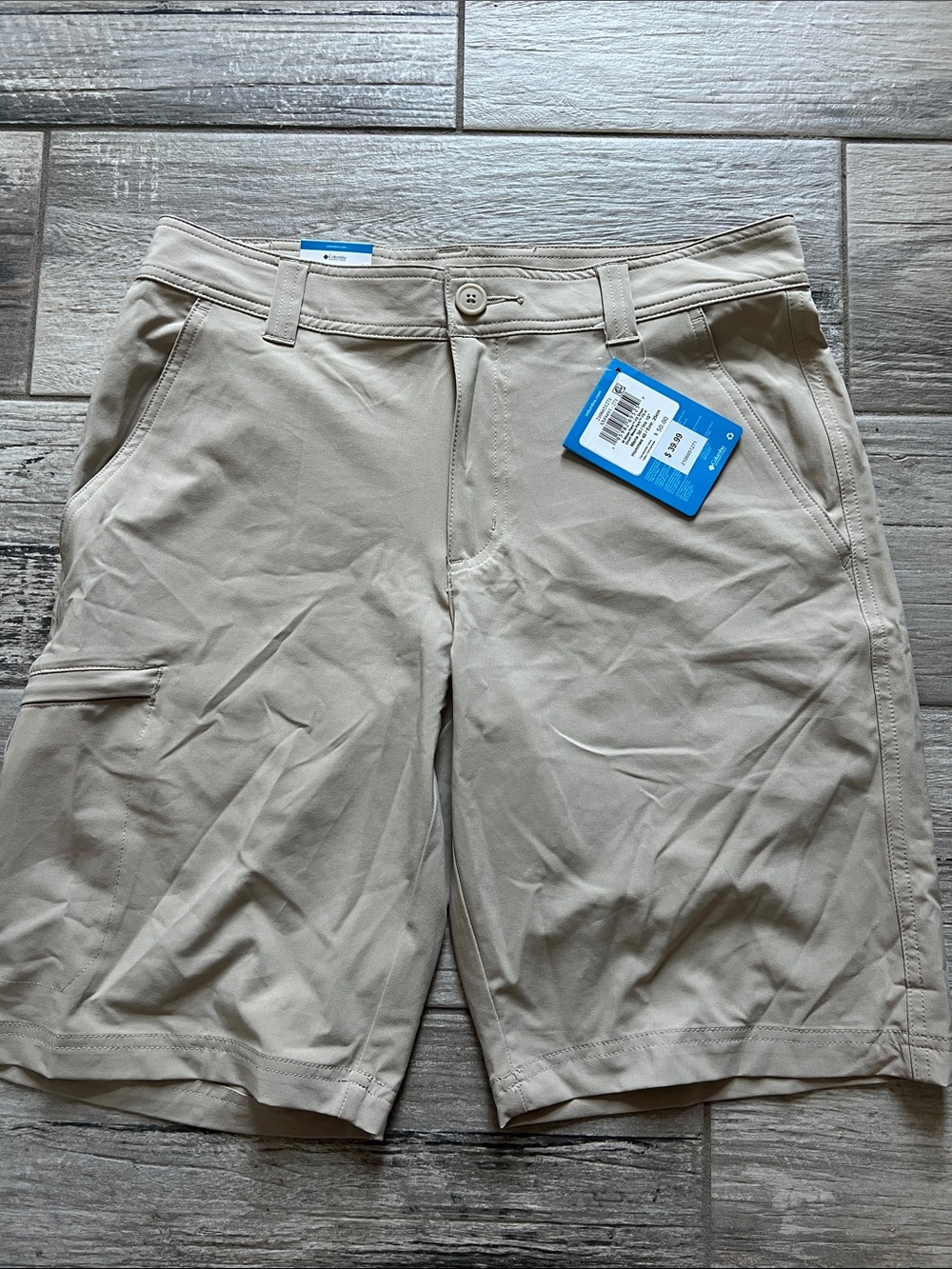 Columbia Men's Tan Cargo Shorts